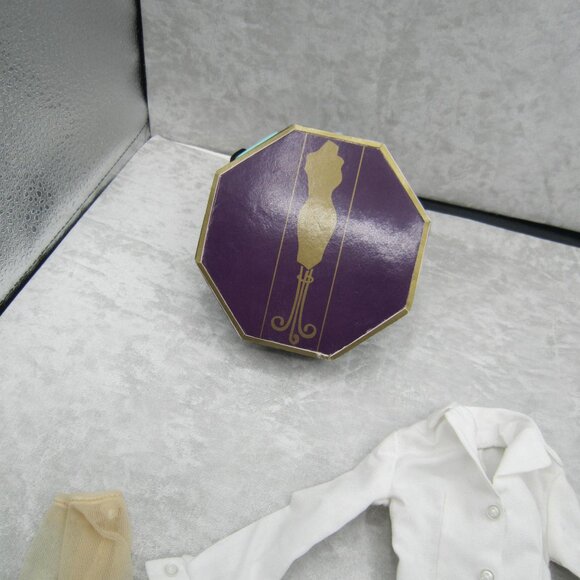 Tonner Tyler Wentworth Signature Style Outfit, for 16" Fashion Doll - Picture 5 of 9